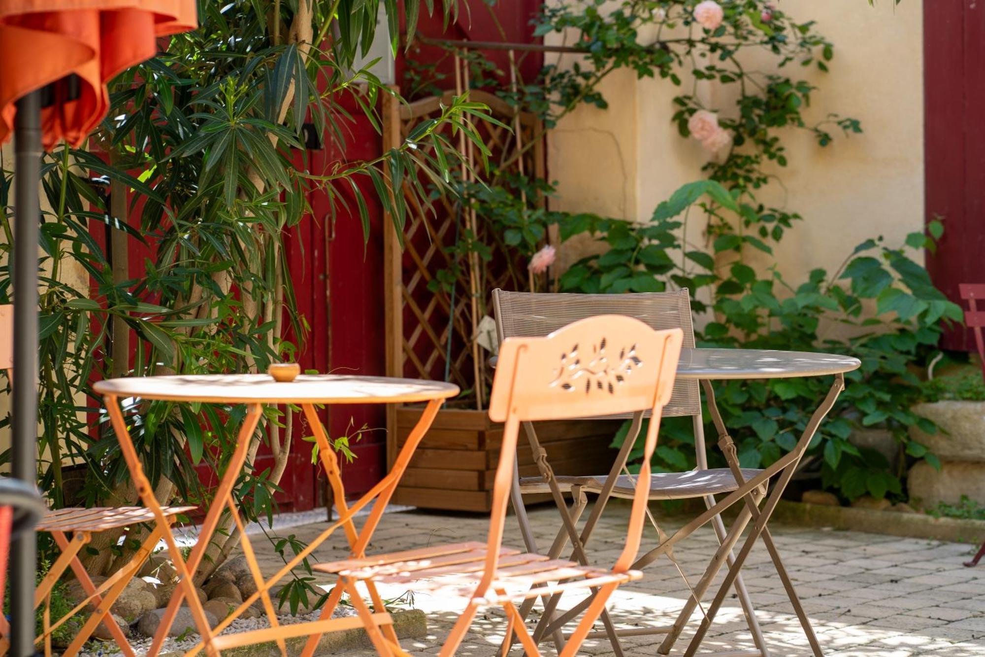 Instant En Provence Apartman Eyragues Kültér fotó